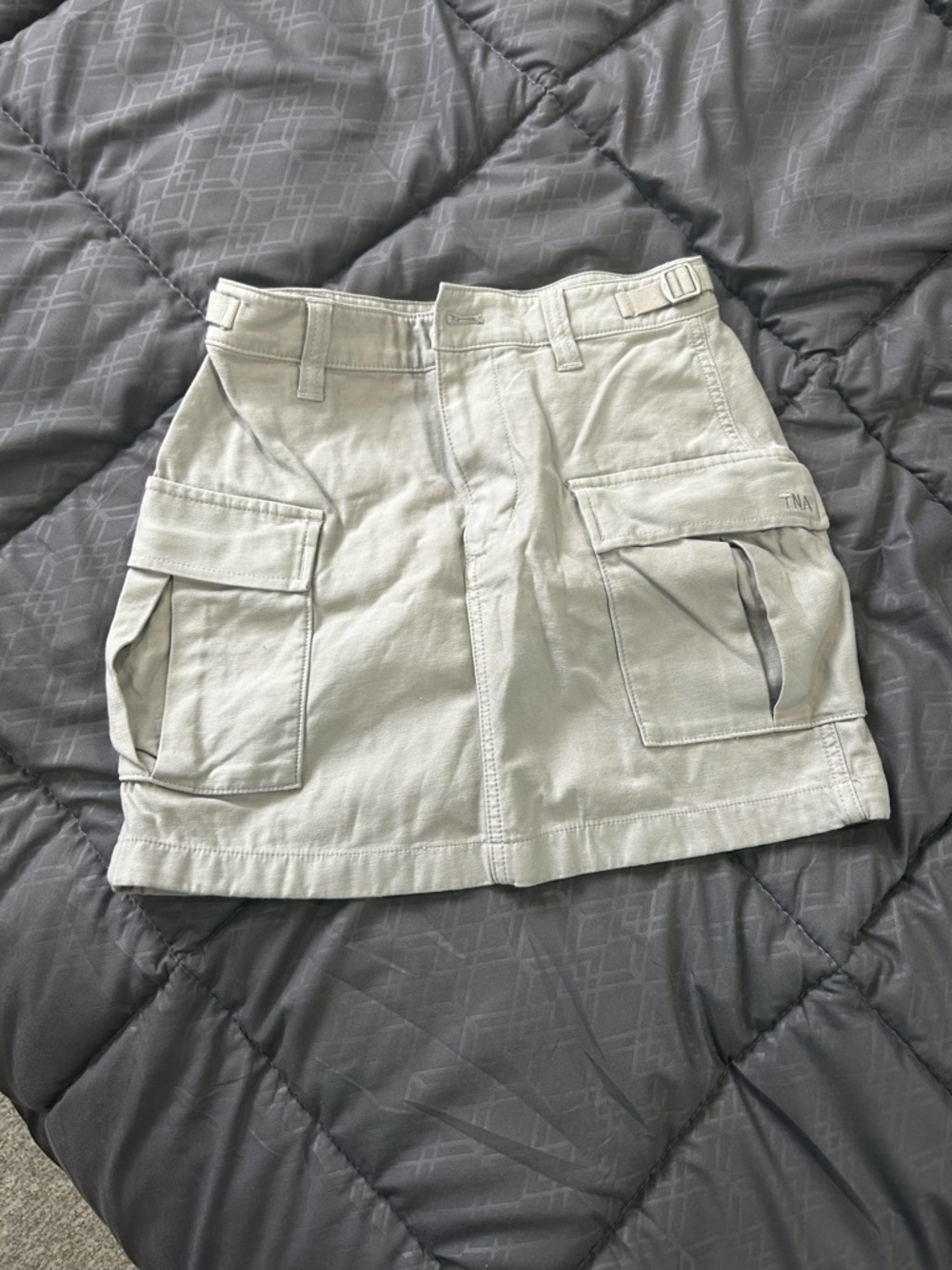tna cargo skirt